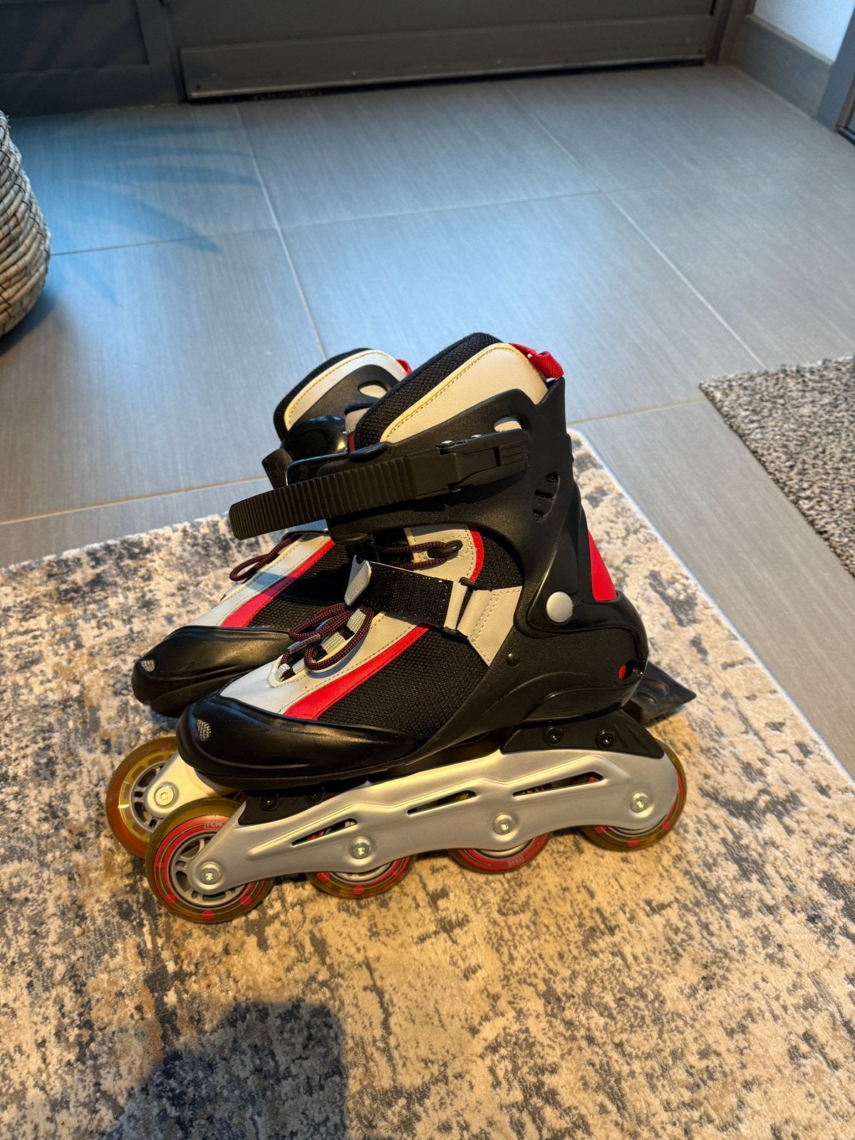 Skeelers maat 38/39 zo goed als nieuw, Sport en Fitness, Skeelers, Ophalen, Zo goed als nieuw