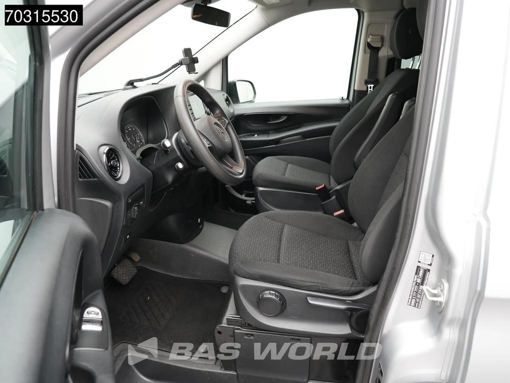 Mercedes Vito 114 Dubbel Cabine Automaat L2H1 Trekhaak Navi, Auto's, Bestelwagens en Lichte vracht, Stof, Gebruikt, Euro 6, 4 cilinders