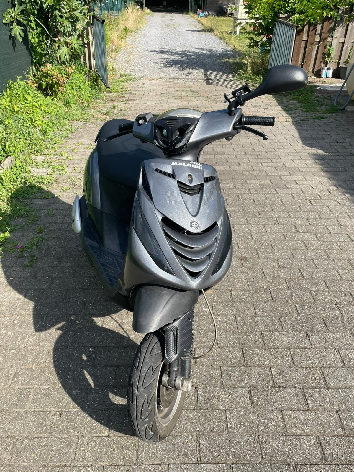 Piaggio zip 2t, Fietsen en Brommers, Scooters | Piaggio, Zo goed als nieuw, Zip, Klasse A (25 km/u), Tweetakt, Ophalen