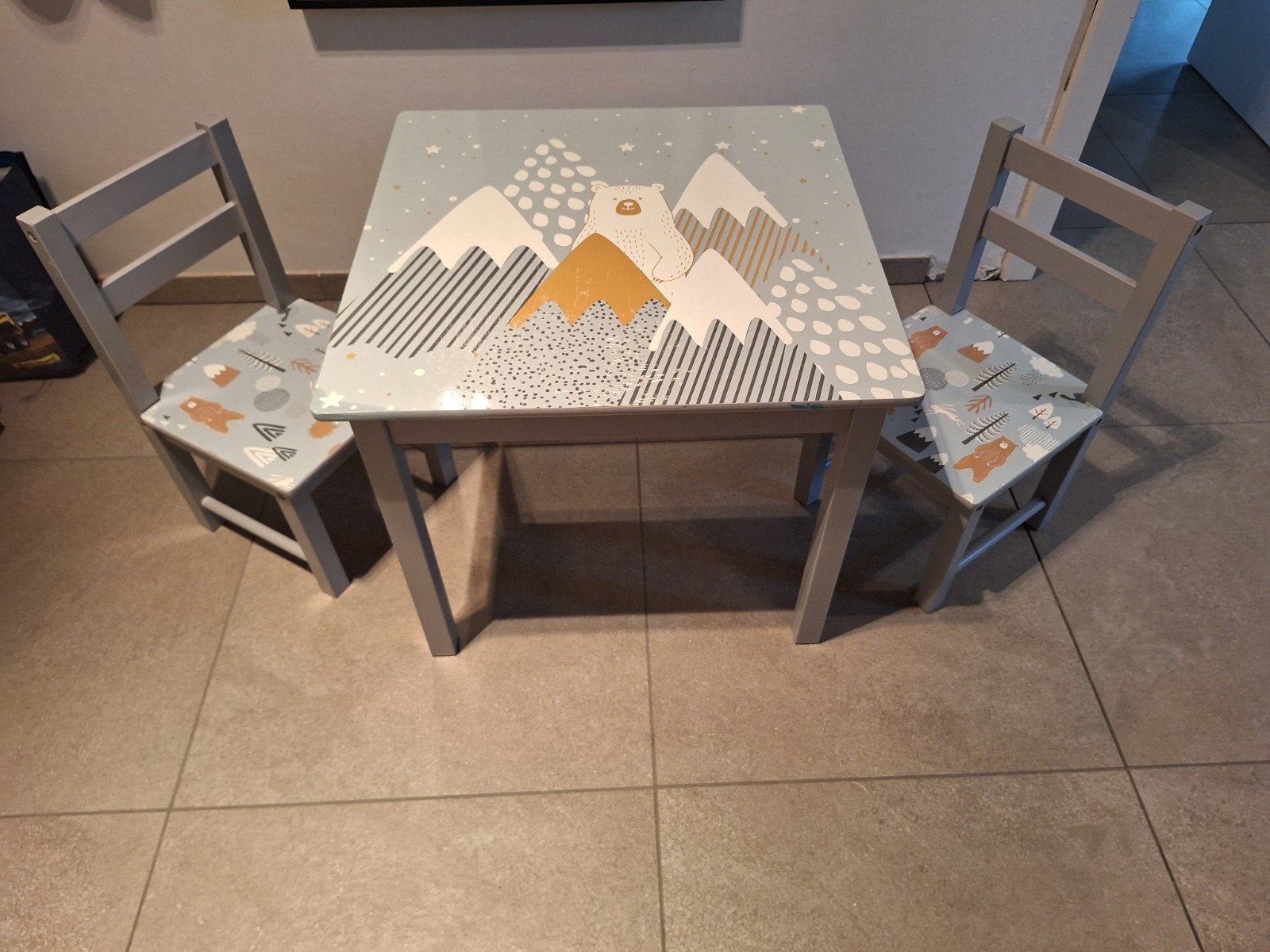 speeltafel hout met 2 stoelen, Kinderen en Baby's, Ophalen