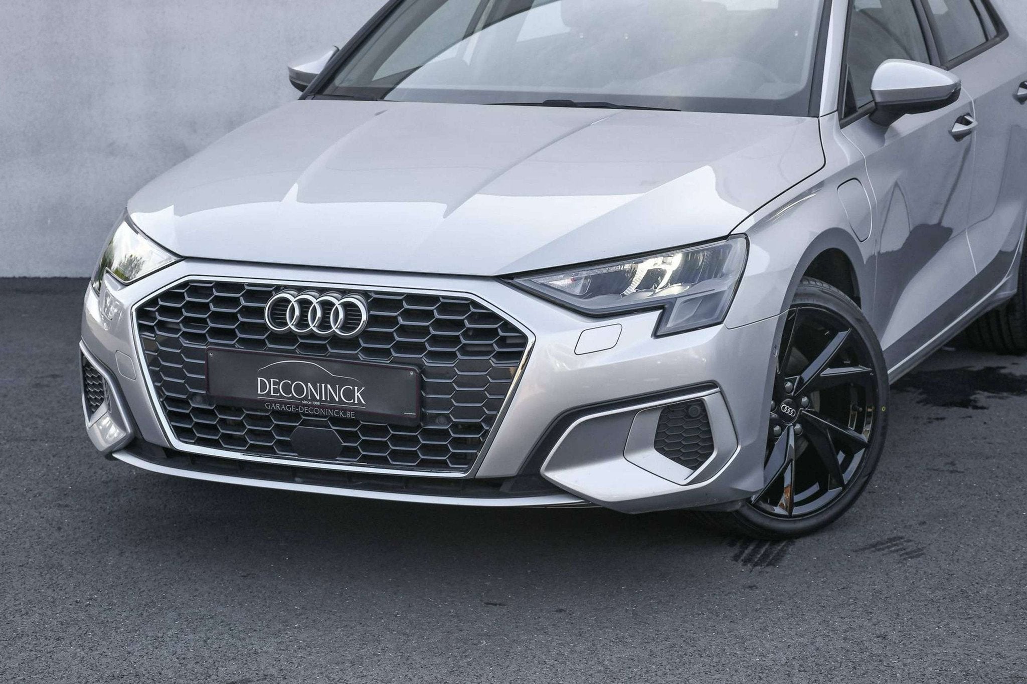 Audi A3 A3 40 TFSIe *ADVANCED*PDC*ACC*CARPLAY*LED*ZETELVER, Autos, 1395 cm³, Argent ou Gris, Achat, Euro 6