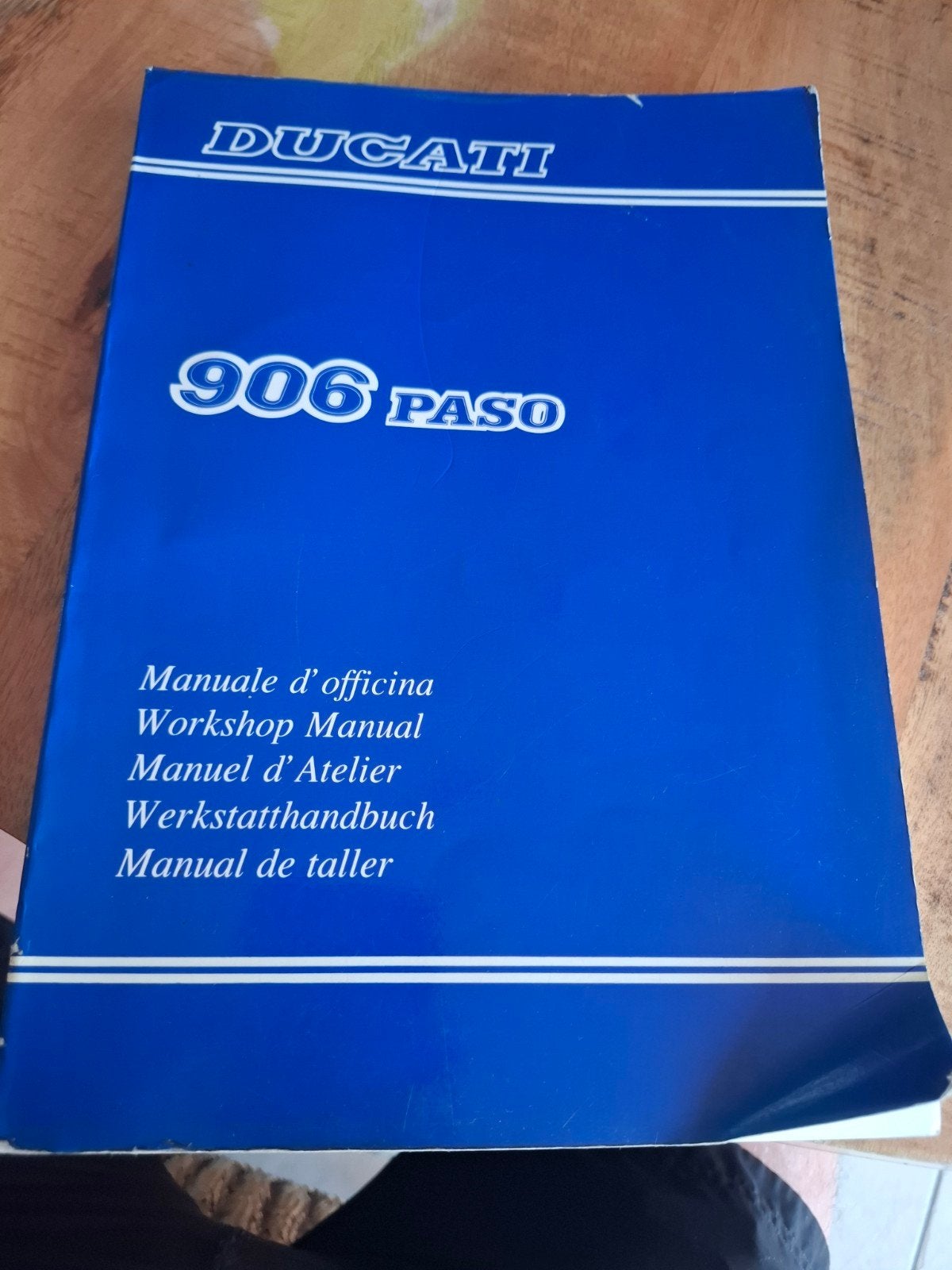 Ducati paso 906 werkplaats handboek, Motoren, Ophalen