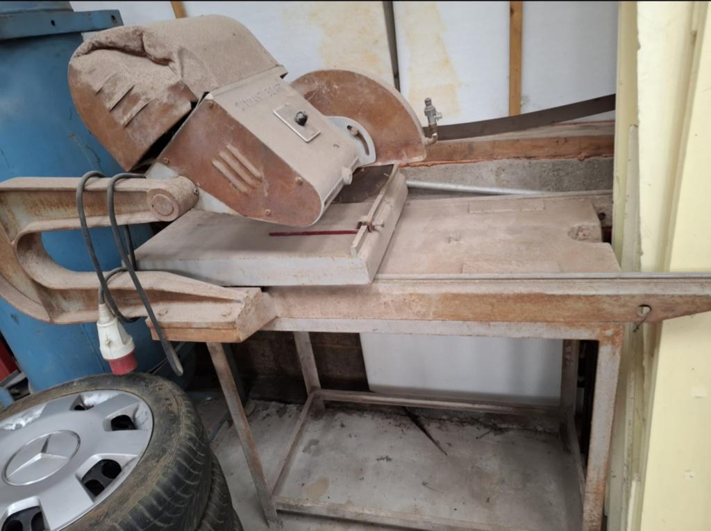 Professioneel steenzaagmachine (drijfkracht), Doe-het-zelf en Bouw, Gereedschap | Zaagmachines, Ophalen