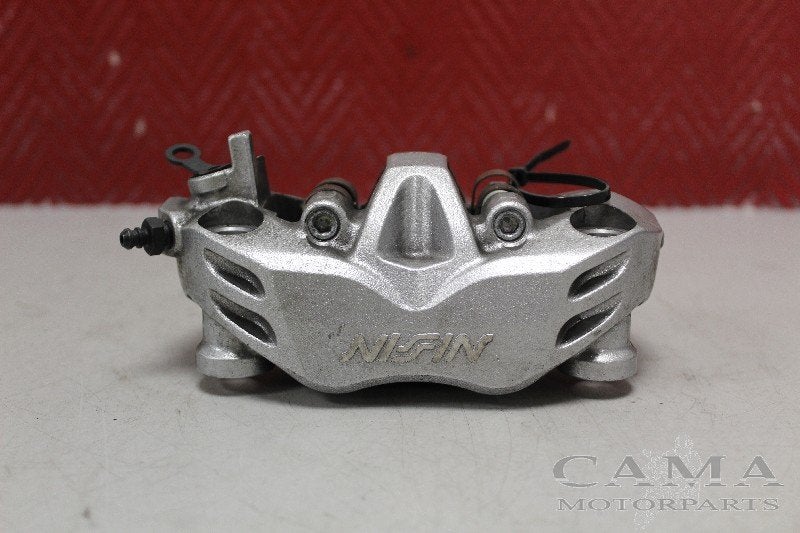 ETRIER DE FREIN AVANT GAUCHE Kawasaki, Dhr. S. di Majo, Utilisé, Info@cama-motorparts.nl, P.J. Troelstraweg 8 8
3144 CX  MAASSLUIS, NL