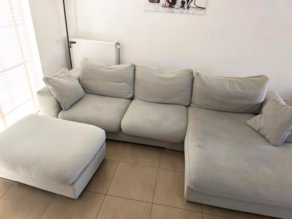 Moderne grote hoekzetel + poef, Huis en Inrichting, Zetels | Complete zithoeken, Ophalen