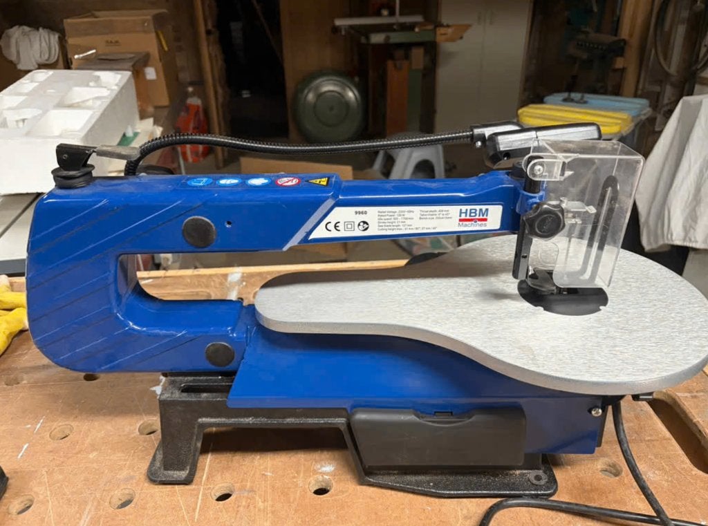 Figuurzaagmachine met verlichting en stofblazer, Bricolage & Construction, Moins de 600 watts, 30 à 70 mm, Comme neuf, Enlèvement