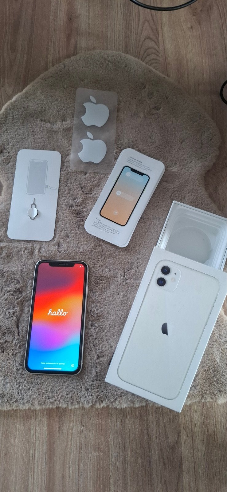 iphone 11, Télécoms, Enlèvement, 64 GB, 84 %, Blanc