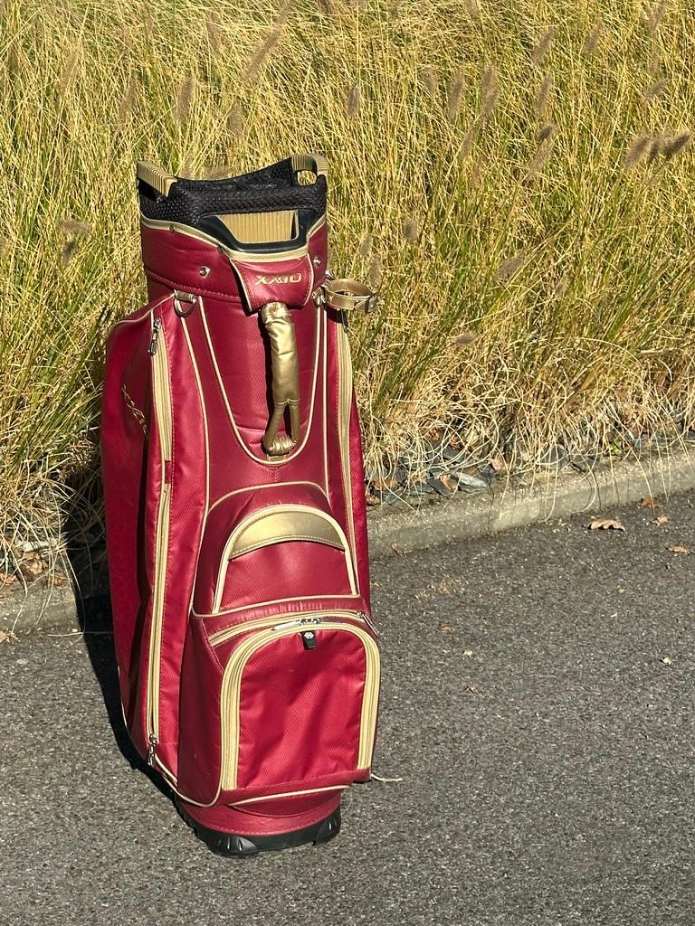 sac de golf pour chariot XXIO prémium bordeaux ladies, Ophalen, Zo goed als nieuw, Tas, Overige merken
