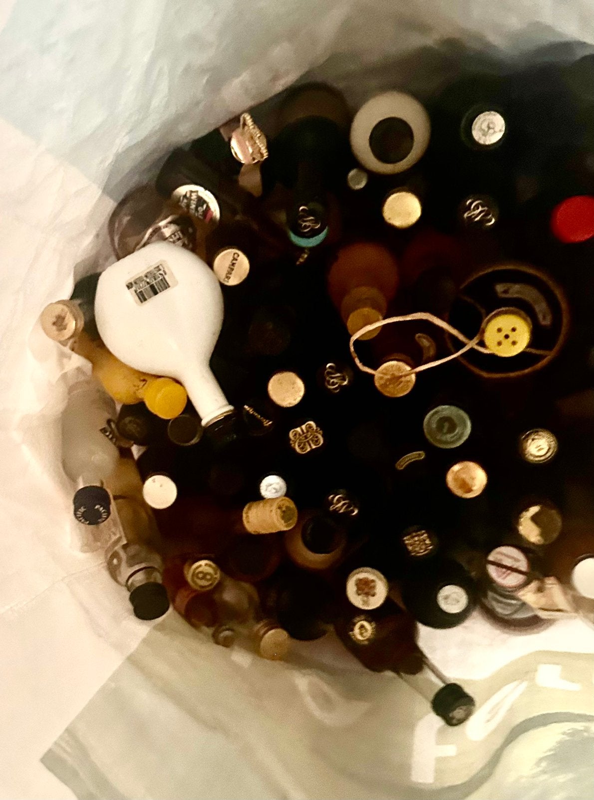 Alcool Mignonettes + - 90 bouteilles (Gratuit), Collections, Enlèvement ou Envoi