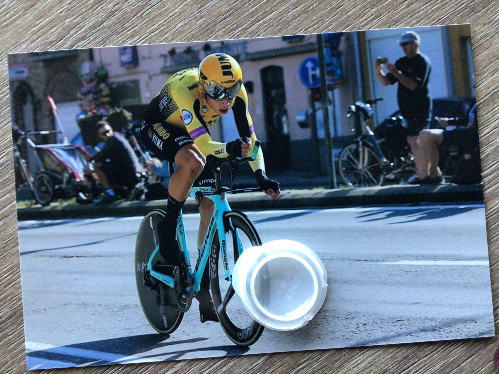 Wielerfoto wout van aert, Ophalen of Verzenden, Zo goed als nieuw