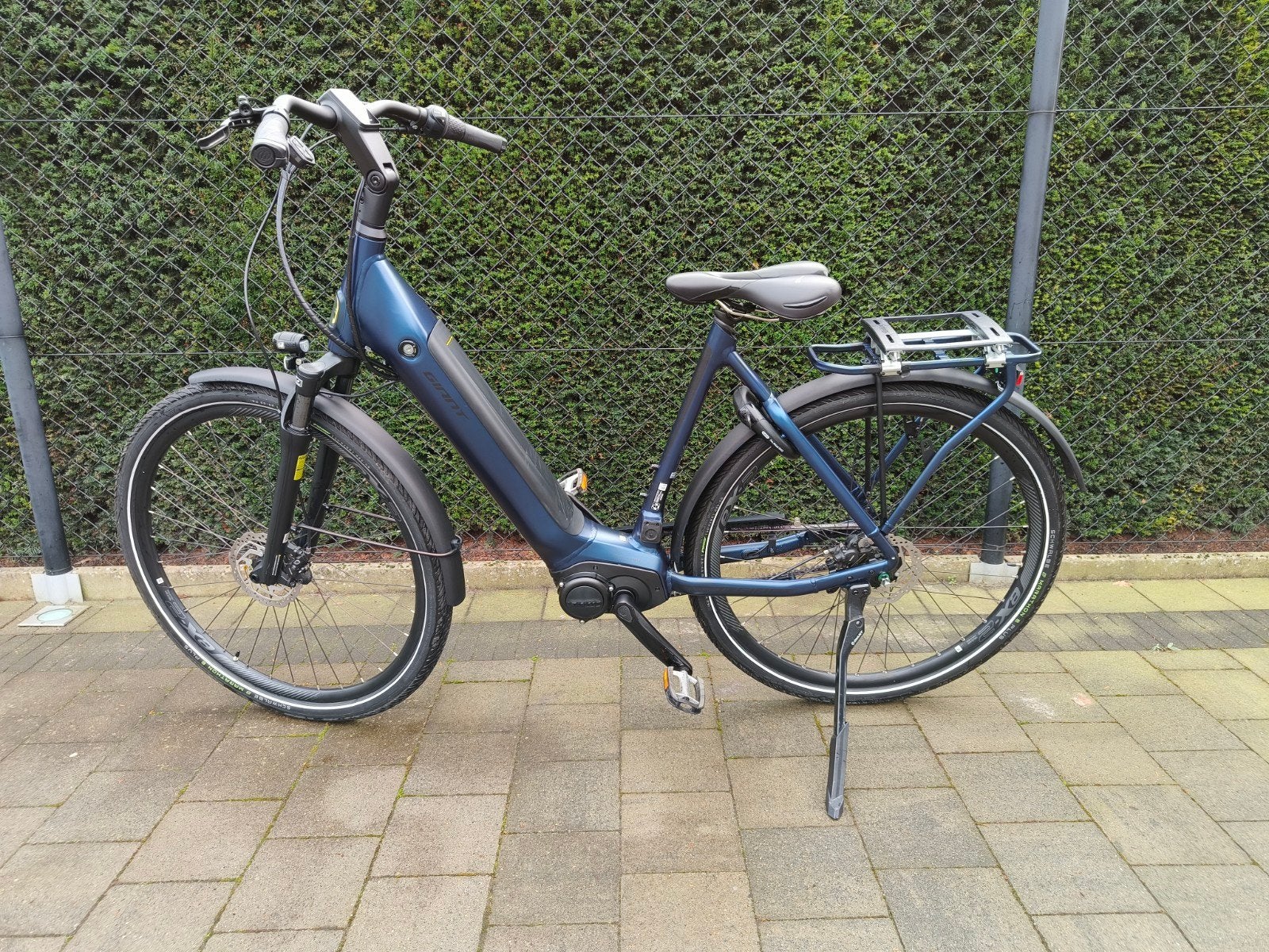 Giant Daily Tour E+ 1 BeltDrive maat L, Fietsen en Brommers, Ophalen, Gebruikt, 50 km per accu of meer, Giant