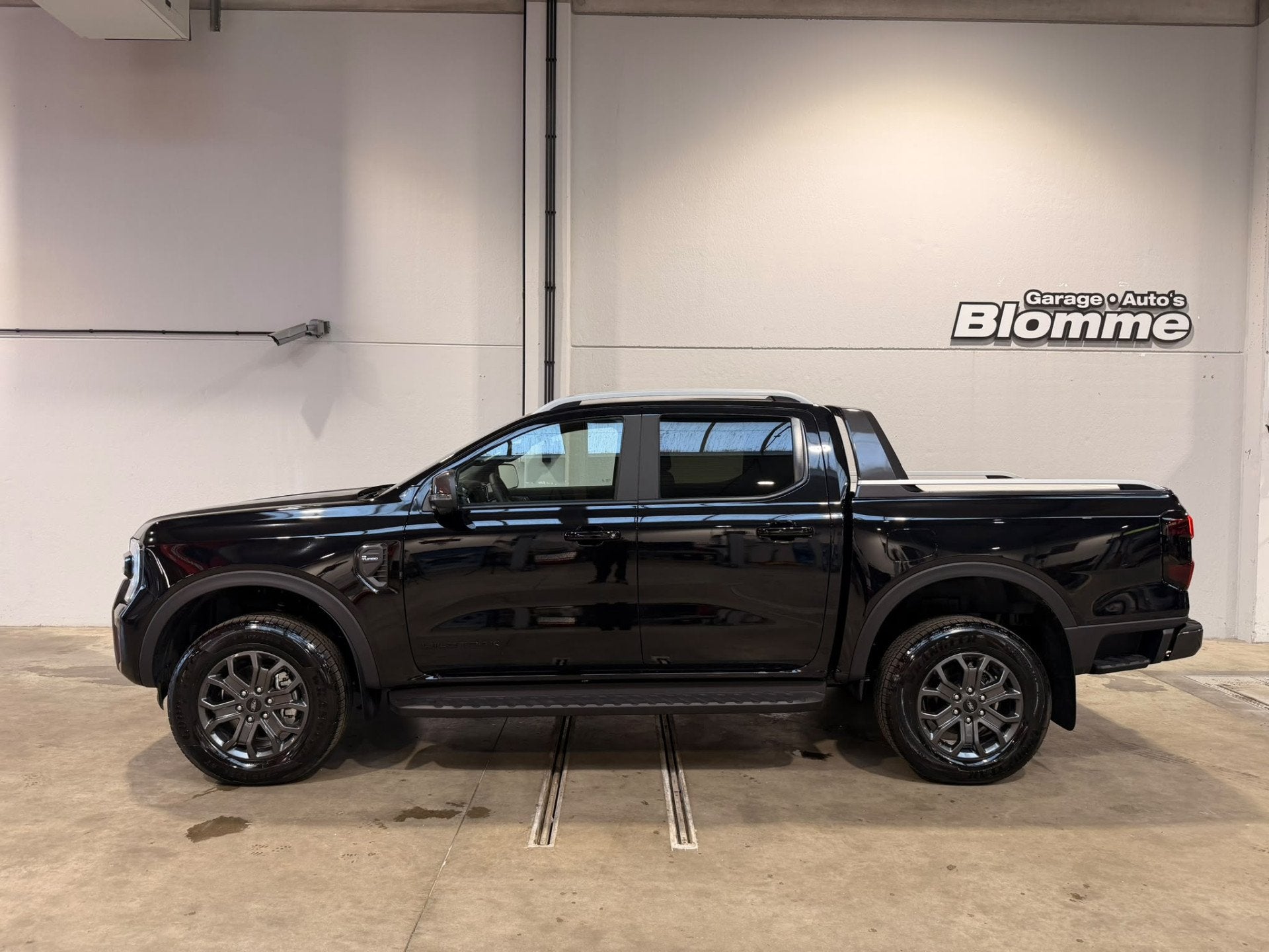 Ford Ranger 2.0 Super Cab EcoBlue Wildtrak 5Y GARANTIE ! NIE, Autos, Cuir, Achat, https://public.car-pass.be/vhr/b3677ccb-3fb1-45f7-9415-0792b541b983