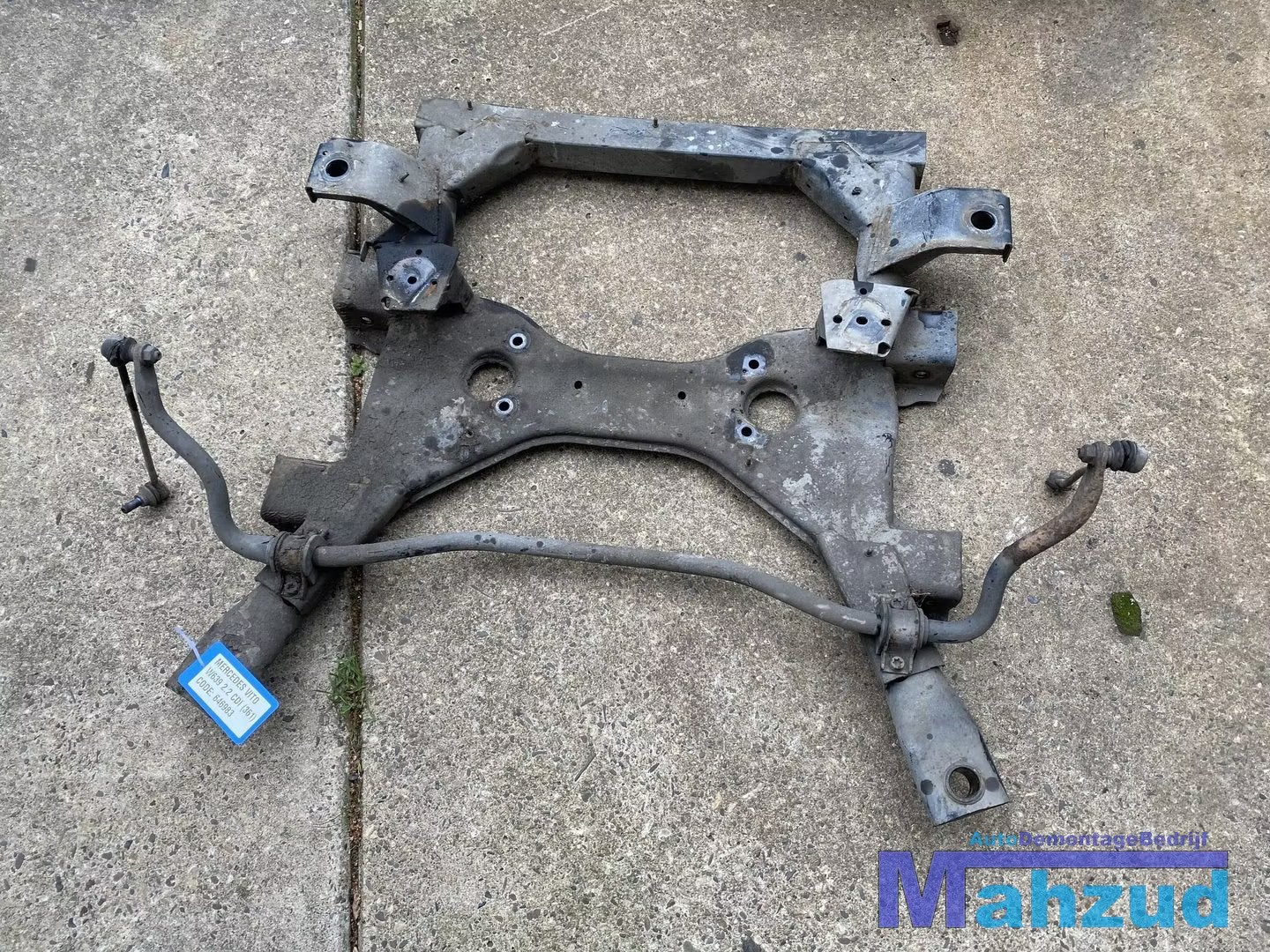MERCEDES VITO 2.2 CDI subframe 2003-2009, Gebruikt, Mercedes-Benz AG, Mercedes-Benz, Mercedesstrasse 120
70372  Stuttgart, DE