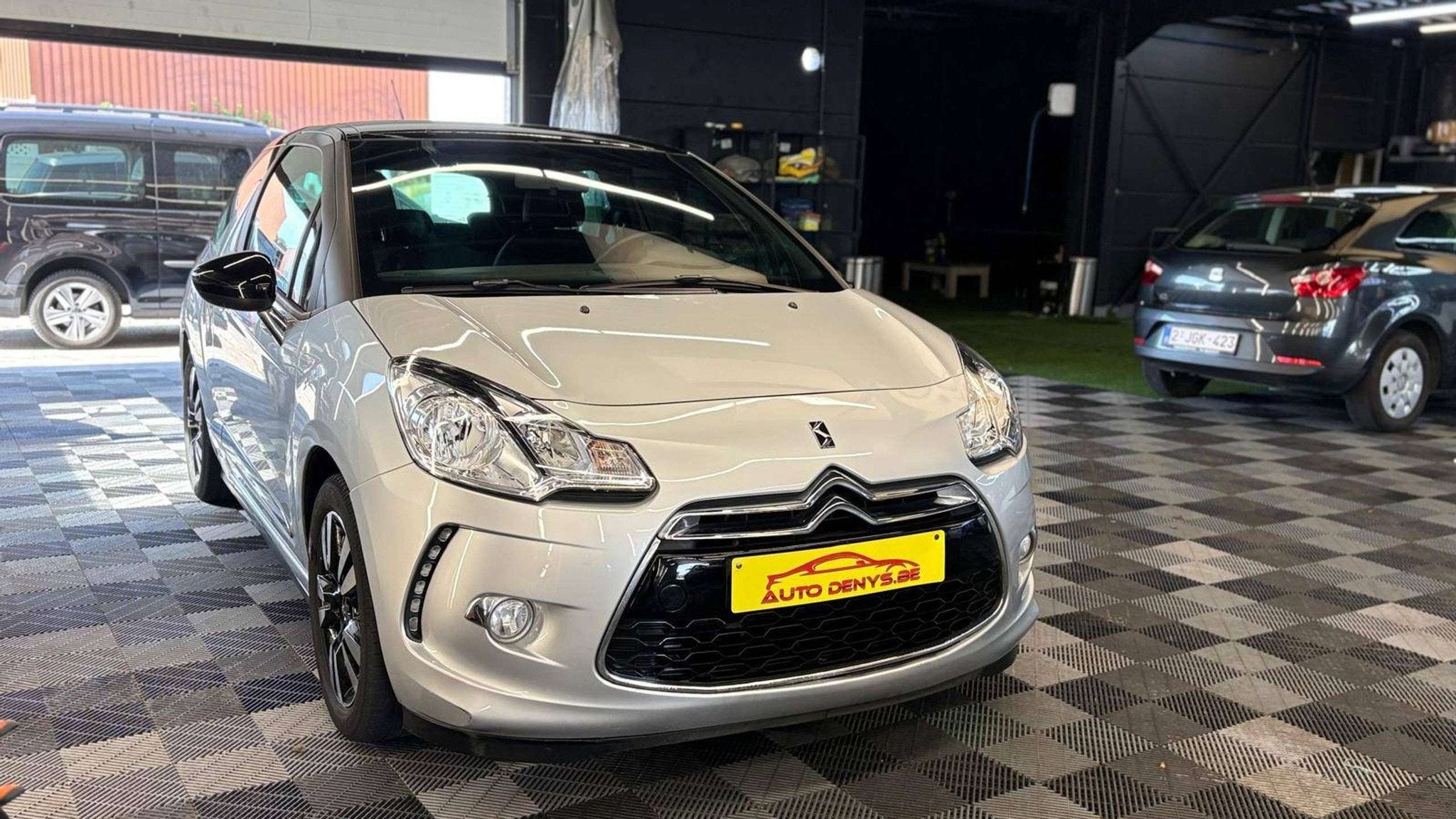 Citroën DS3 benzine manueel bj2013 eur5 43479km 1e eigenaar, Autos, Citroën, Euro 5, Achat, Entreprise, 1199 cm³