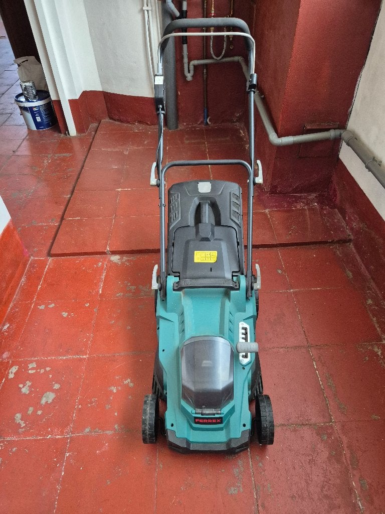 Grasmachine Ferrex, Tuin en Terras, Ophalen, Cirkelmaaier, Ferrex, Accu-grasmaaier