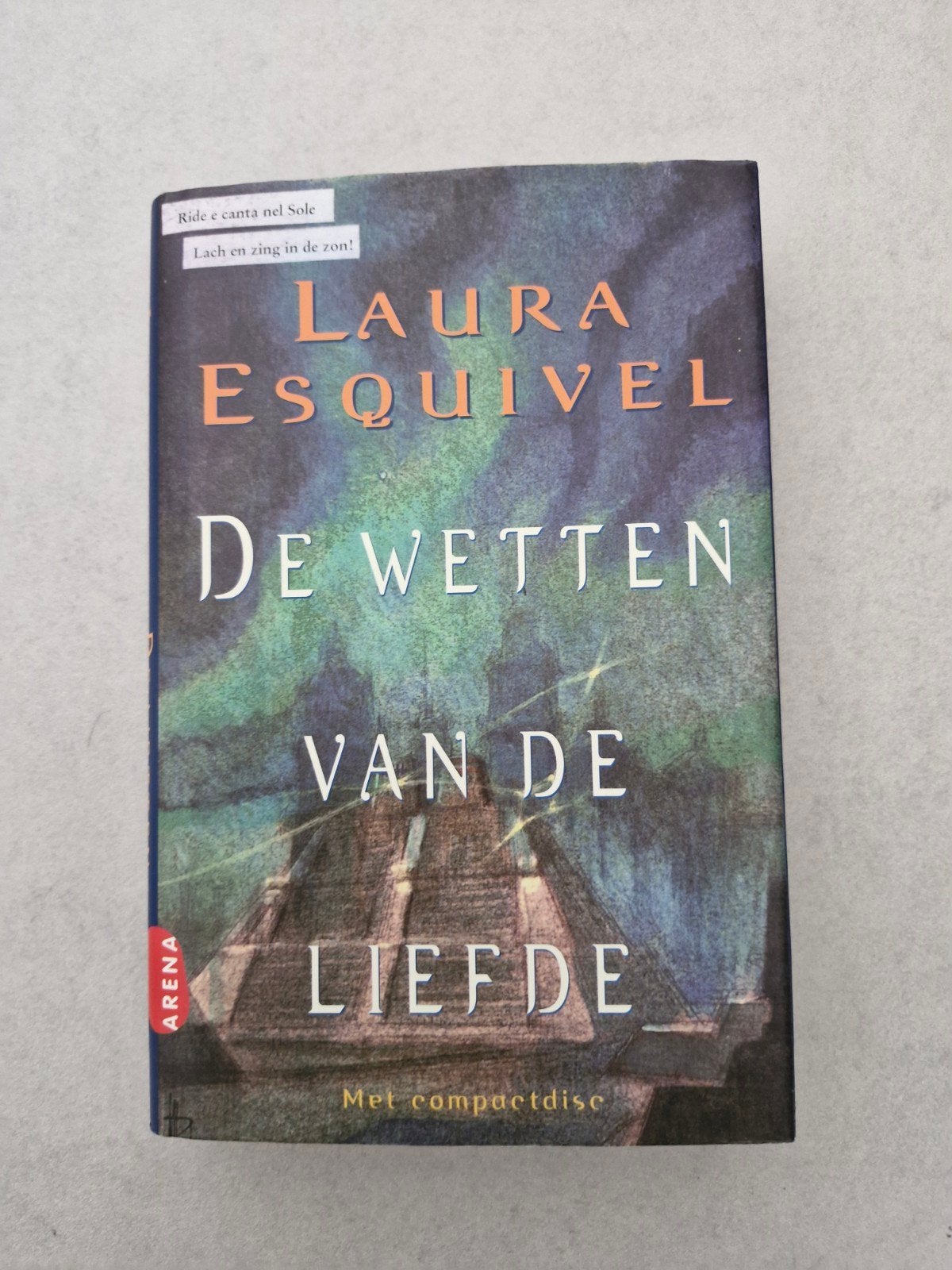 De wetten van de liefde - Laura Esquivel, Verzenden, Laura Esquivel, Amerika