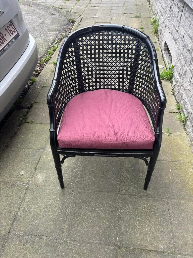 Rotan fauteuil met vlechtwerk en zwart gelakt bamboe-, Ophalen, Zo goed als nieuw