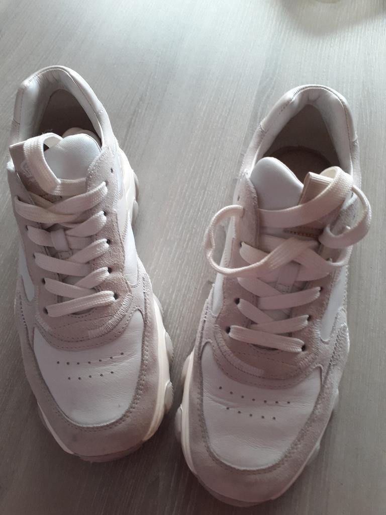 witte sneakers, Hogan, maat 38,5, Sneakers et Baskets, Hogan, Enlèvement, Porté