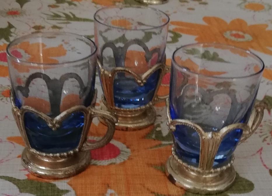 Shotglaasjes, Ophalen