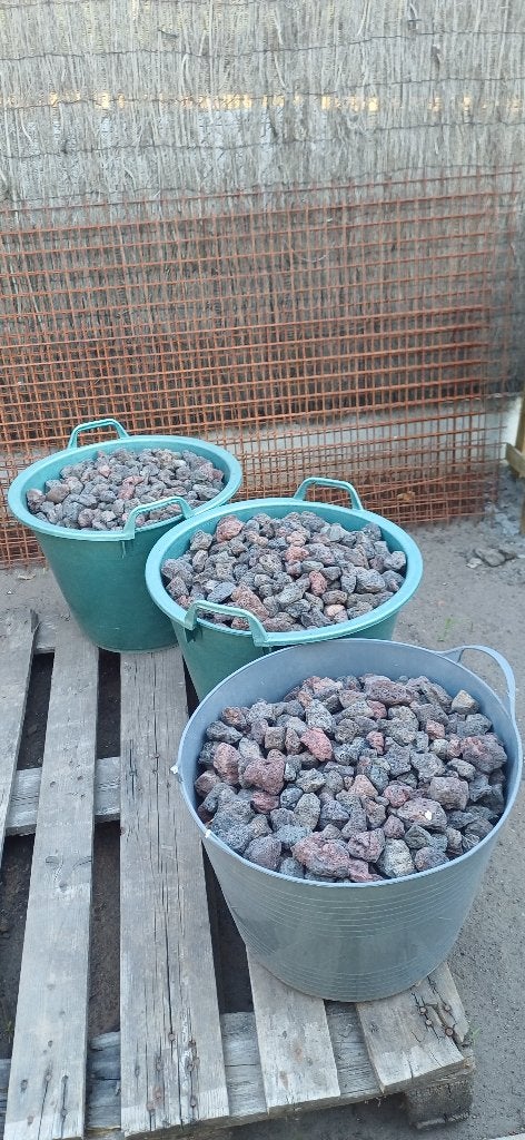 Lavastenen, Tuin en Terras, Ophalen, Gebruikt