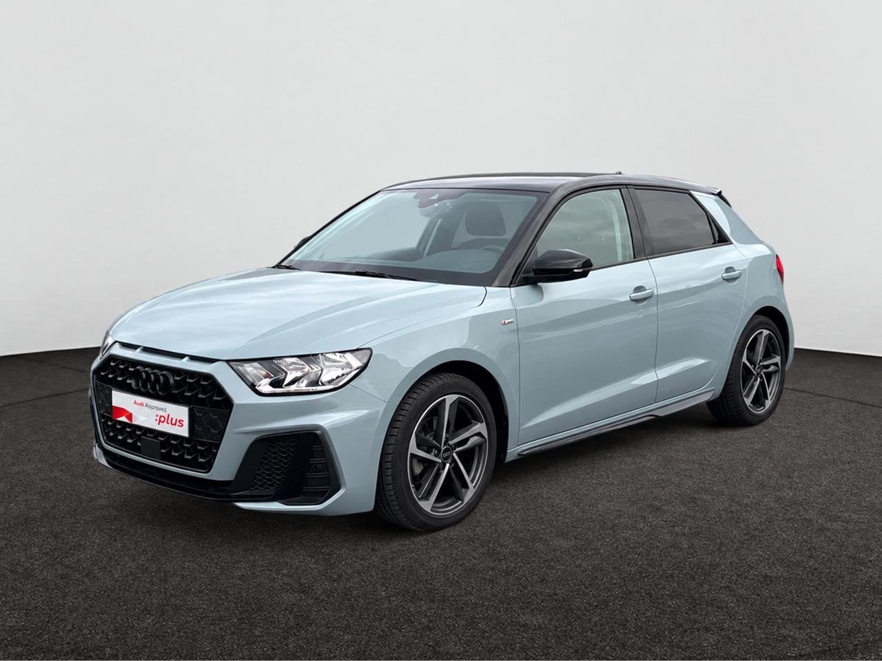 Audi A1 Sportback Audi A1 Sportback Prestige Edition 30 TFSI, 129 g/km, Zilver of Grijs, Stadsauto, Geheel digitaal combi-instrument