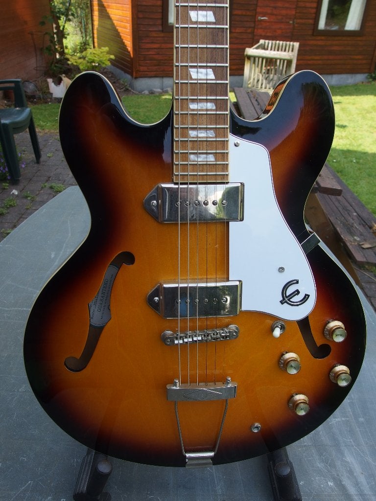 Epiphone Casino / Michael Kelly HourglassQ, Enlèvement, Comme neuf, Hollow body, Epiphone