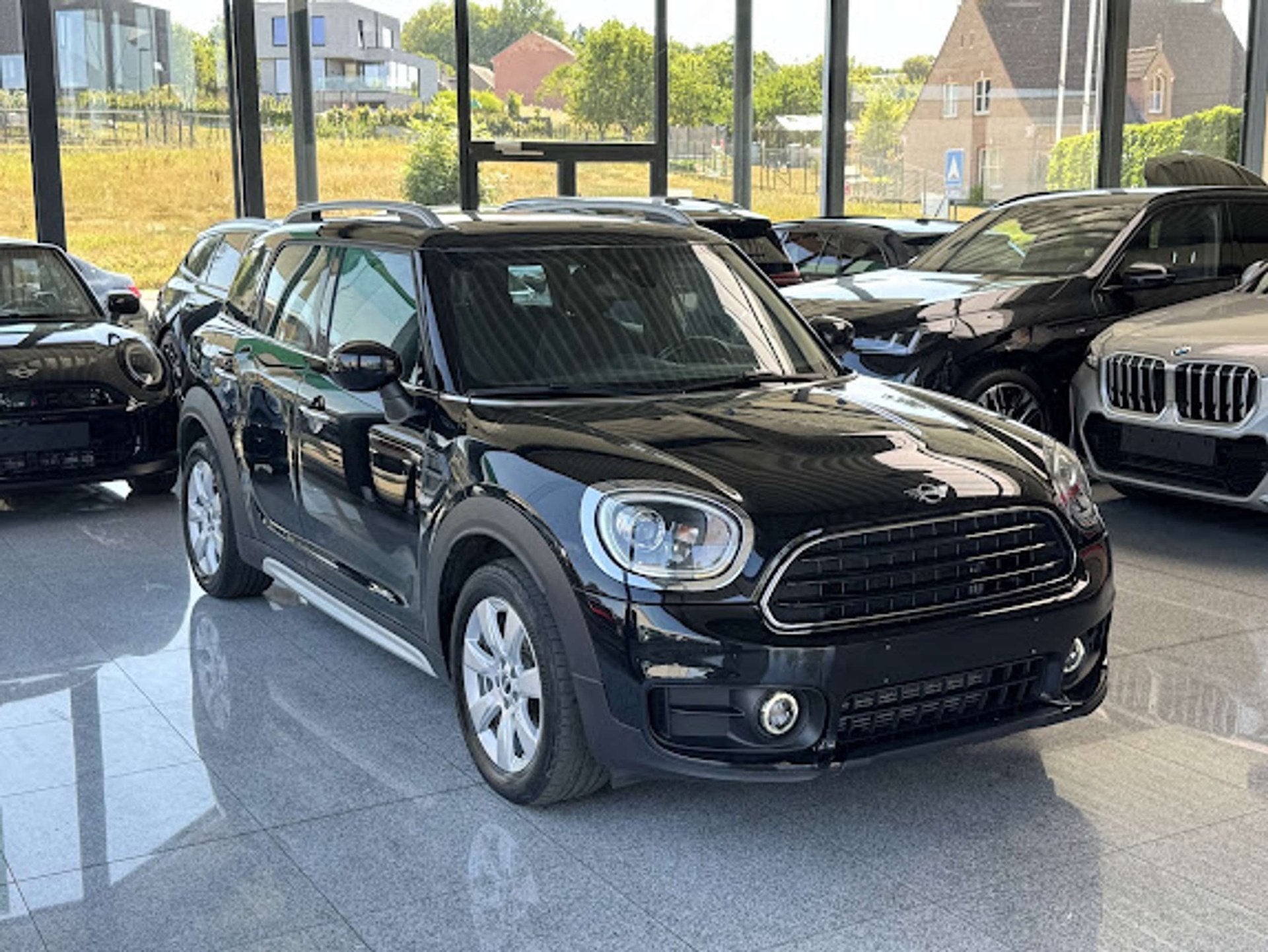 MINI Cooper Countryman 1.5L Aut. Classic / CARPLAY / NAVI /, Autos, 100 kW, Achat, Ordinateur de bord, Euro 6