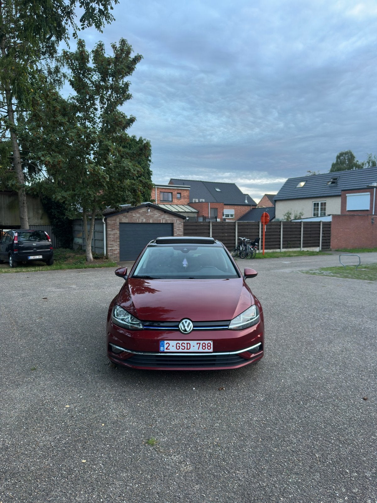 **OPTION COMPLÈTE** golf 7.5 2019 1.5 TSI DSG Bleumotion, Autos, Rouge, Achat, Euro 6, Carnet d'entretien