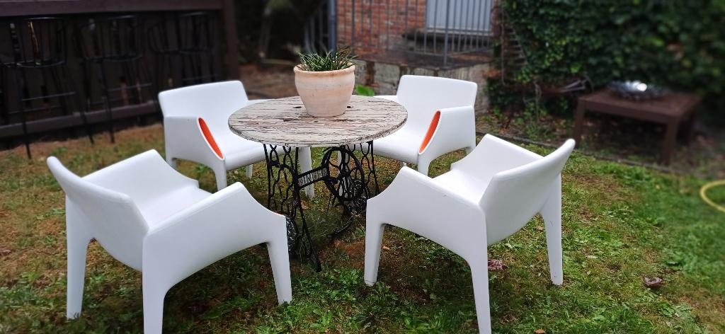 $ Lounge set Kartell Philippe Starck Magic Hole fauteuil, Jardin & Terrasse, Chaise, 5 places, Comme neuf, Synthétique