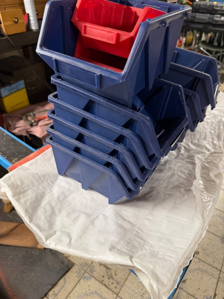 Tweedehands opberg bakjes, Doe-het-zelf en Bouw, Ophalen, Nieuw