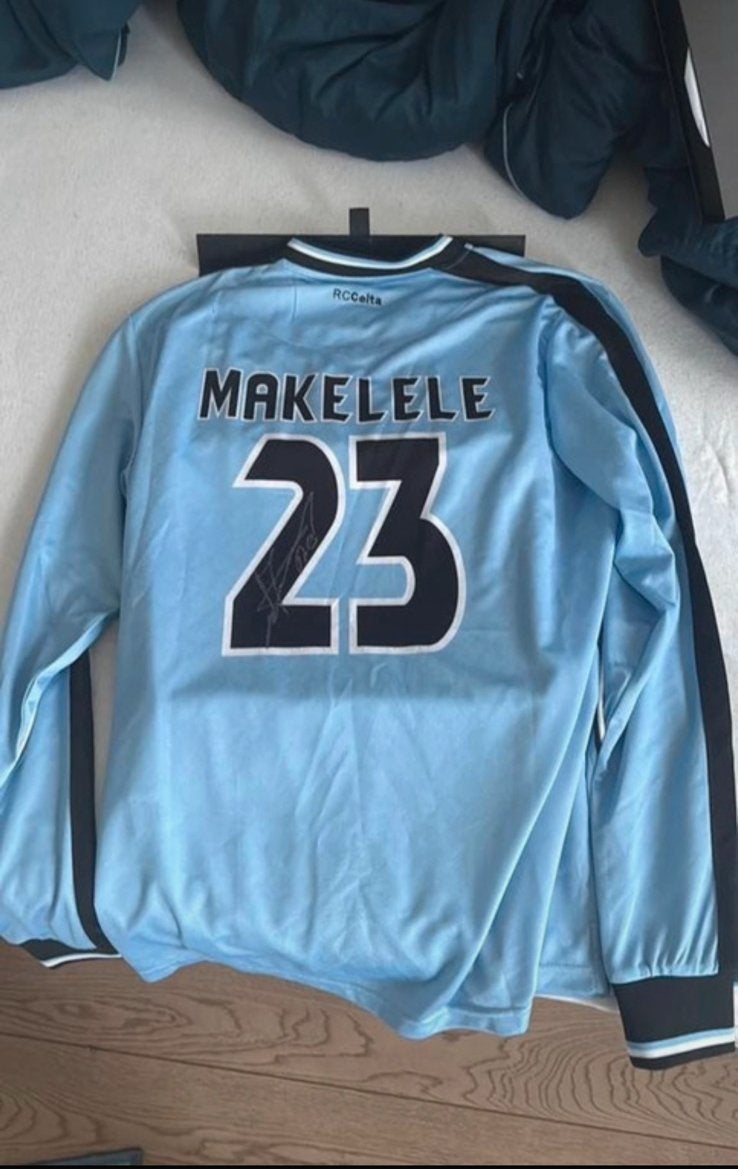 Signed shirt makelele, Verzamelen, Ophalen, Zo goed als nieuw