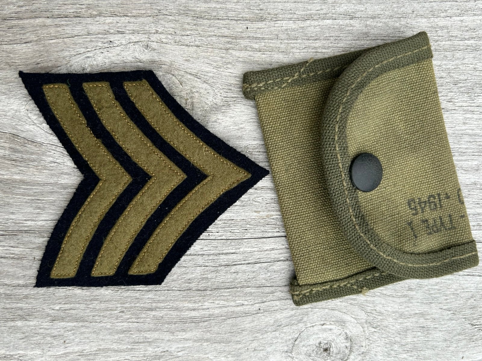 Pochette de pièces pour armes légères US WW2, grade sergent, Enlèvement ou Envoi