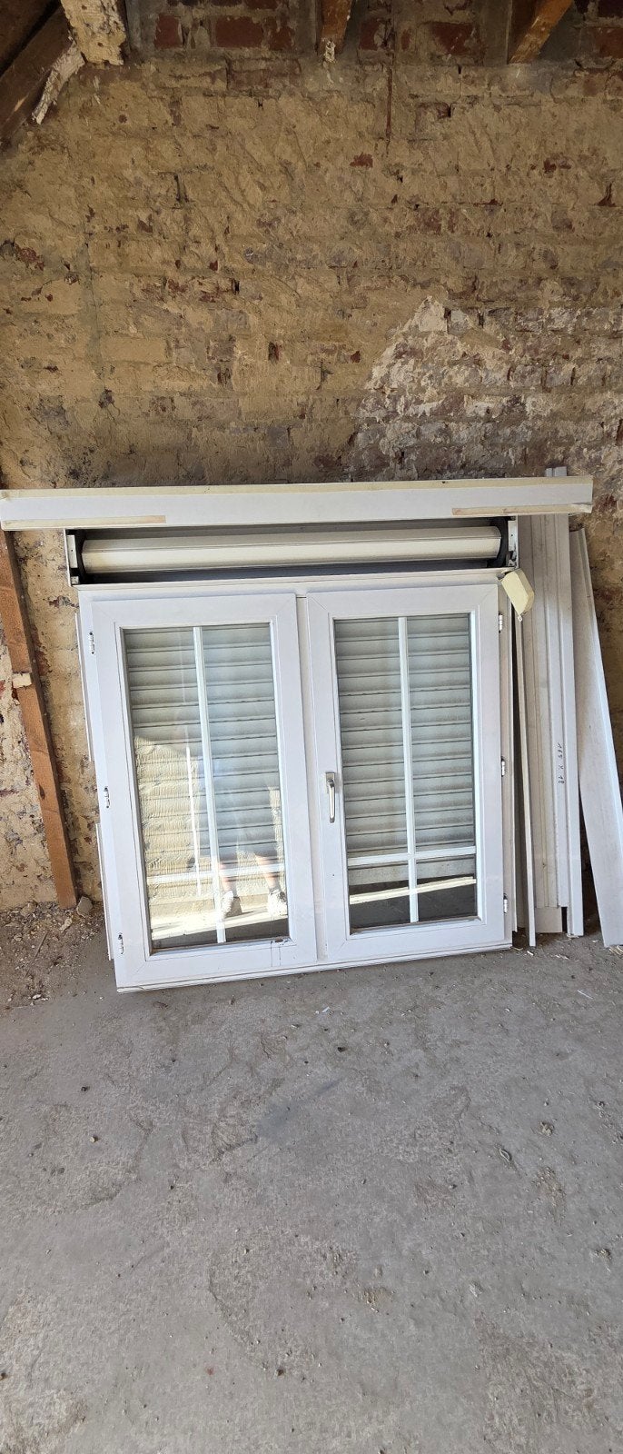 Pvc raam met rolluik 132x132, Ophalen