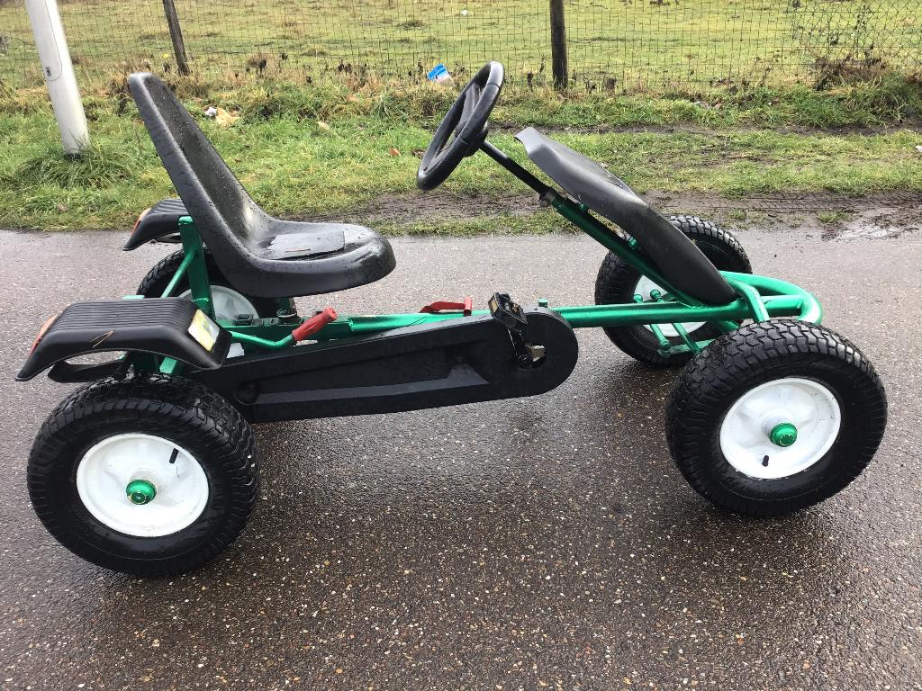 Go cart met remork, Ophalen