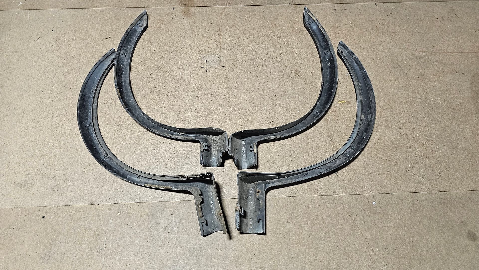 Sideskirt pasrand spatbord rand set BMW 3 serie E30 325IX, Auto-onderdelen, Gebruikt, -, Ophalen of Verzenden, Bumper