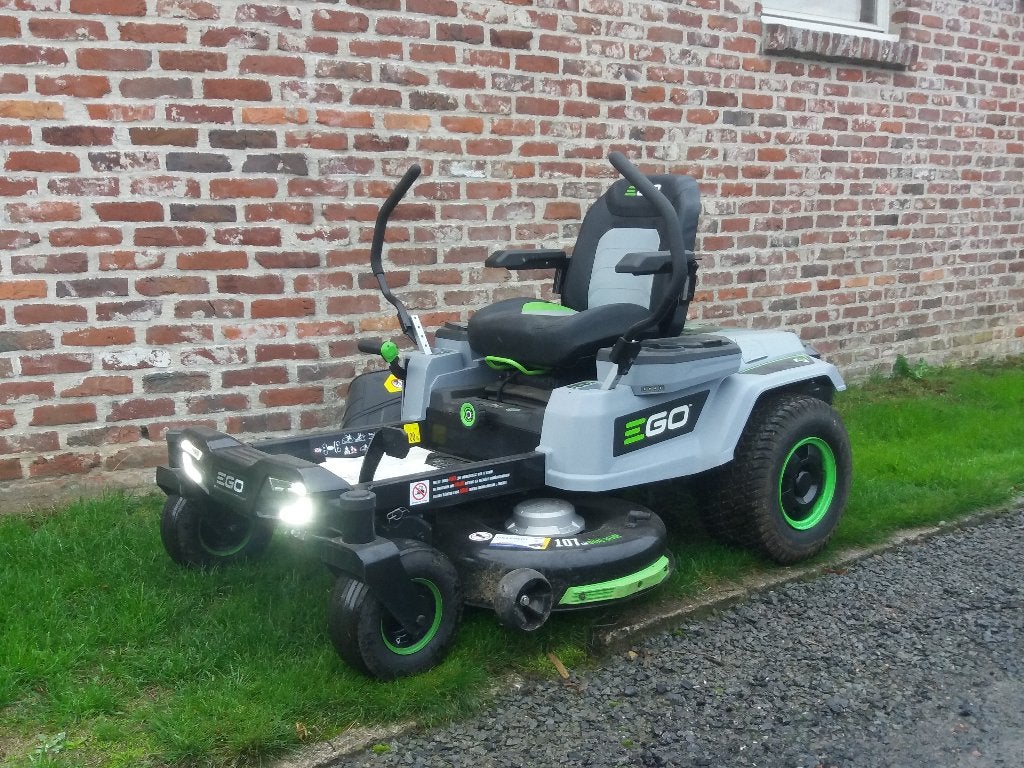 Ego accu zitmaaier ZT4201E-L demo machine, Ophalen, Mulchfunctie, Zo goed als nieuw, EGO POWER
