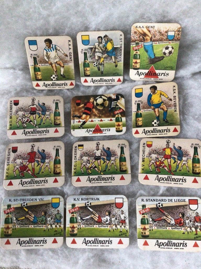 12 oude ( bier) viltjes. Voetbal. Apollinaris, Verzamelen, Ophalen of Verzenden