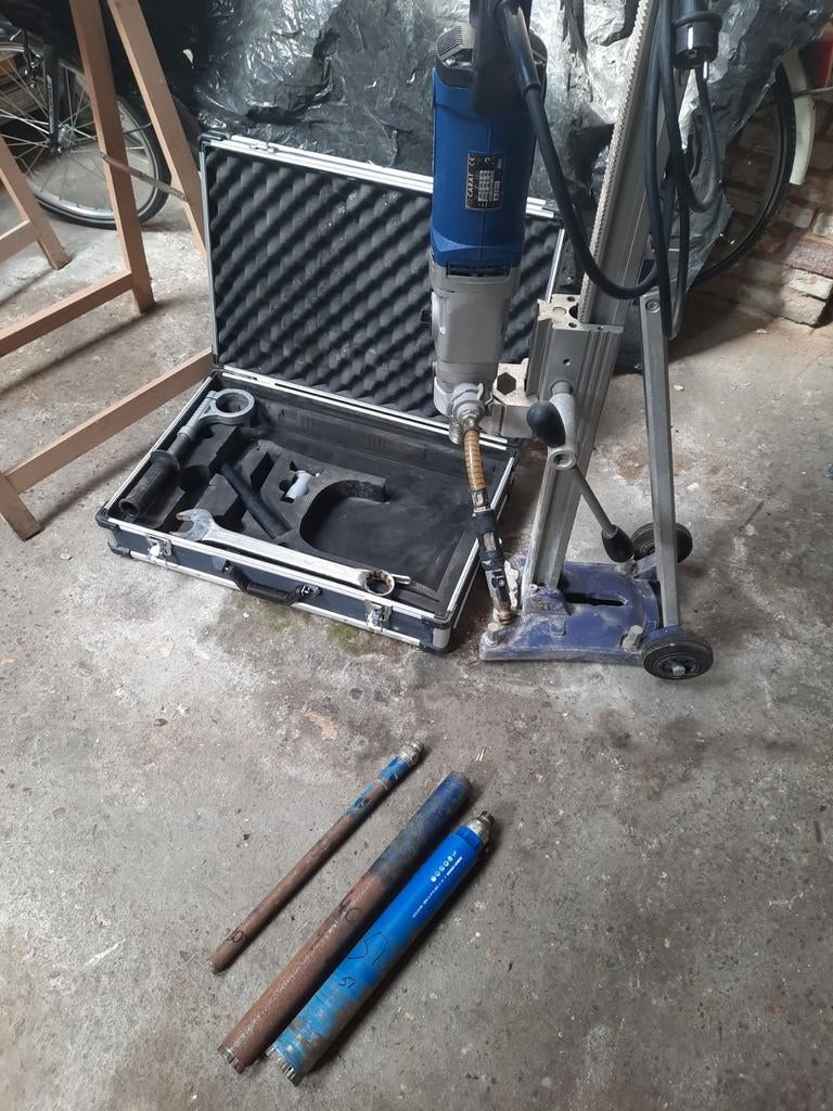 Carat A-2211 diamantboormachine + statief en boren, Doe-het-zelf en Bouw, Ophalen