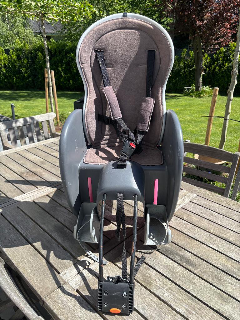 Fietsstoeltje 9 tot 22kg - framebevestiging, Fietsen en Brommers, Ophalen, 9 t/m 18 kg, Pollisport, Gebruikt