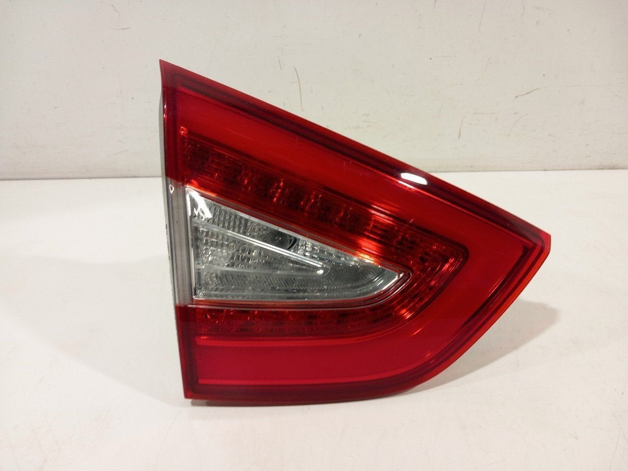 Achterlicht kofferdeksel achterklep links Hyundai iX 35, Auto-onderdelen, Onderdelen@venauto.nl, Van der Ven Autorecycling B.V.
