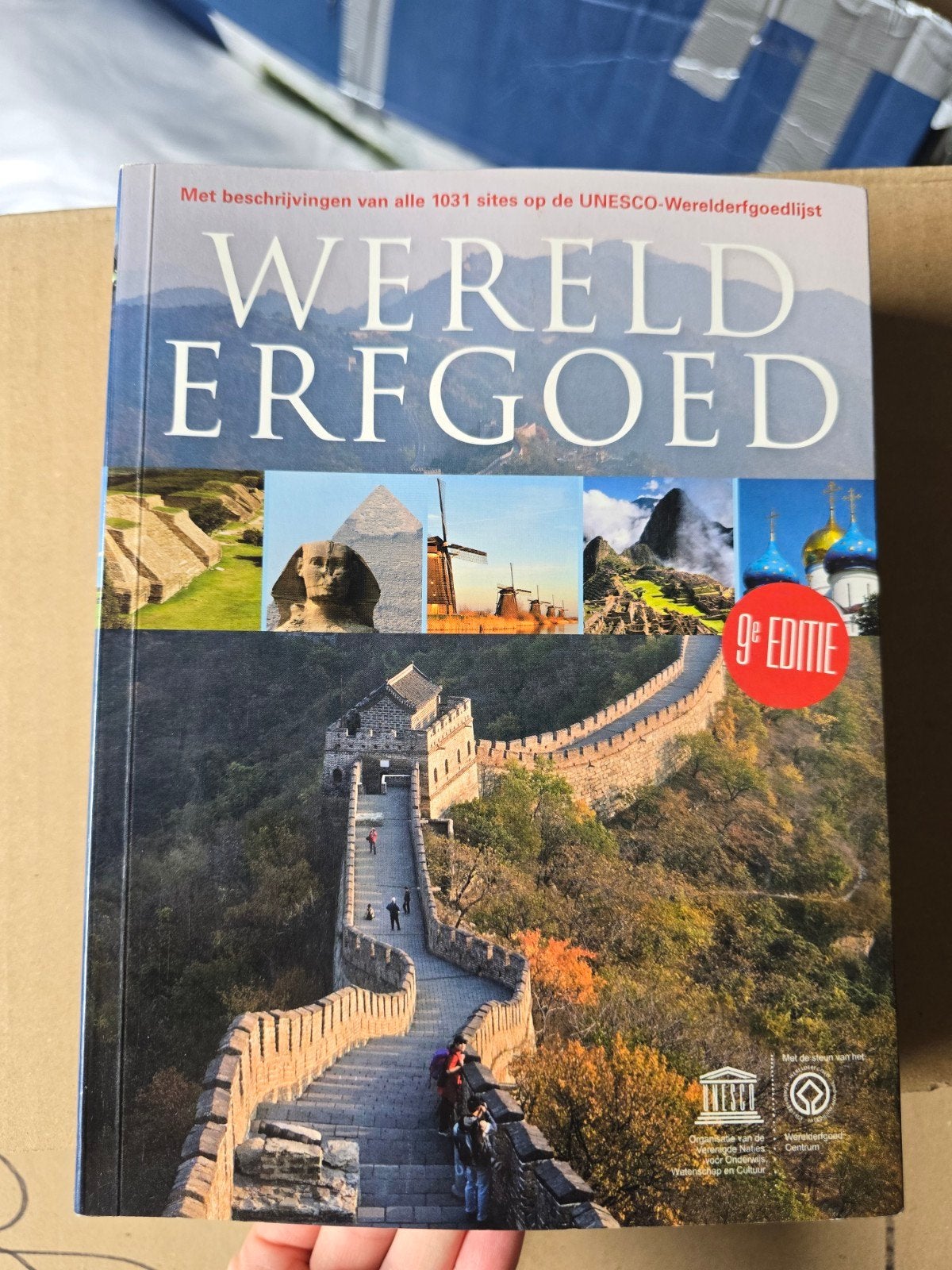 Wereld erfgoed boek, Ophalen
