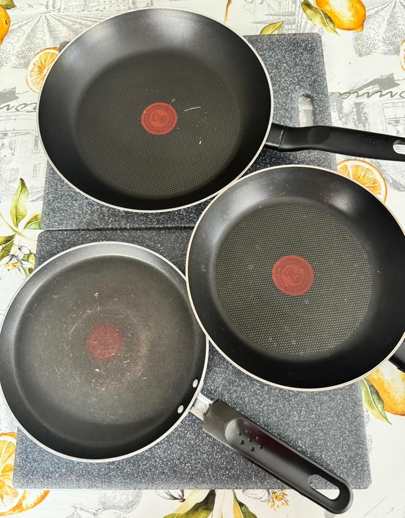 Lor de 3 poeles Tefal, Maison & Meubles, Cuisine | Casseroles & Poêles, Utilisé, Enlèvement ou Envoi