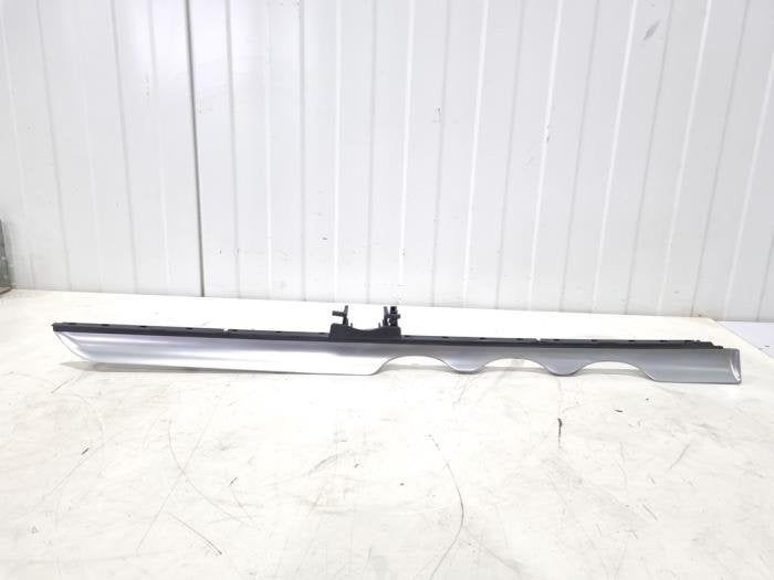 Bande décorative d'un Mercedes C-Klasse, 3 mois de garantie, Utilisé, -, -