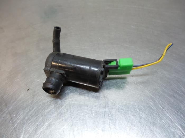 Ruitensproeierpomp voor van een Nissan Pixo (Pixo 09-), Gebruikt, -, -, Ophalen of Verzenden