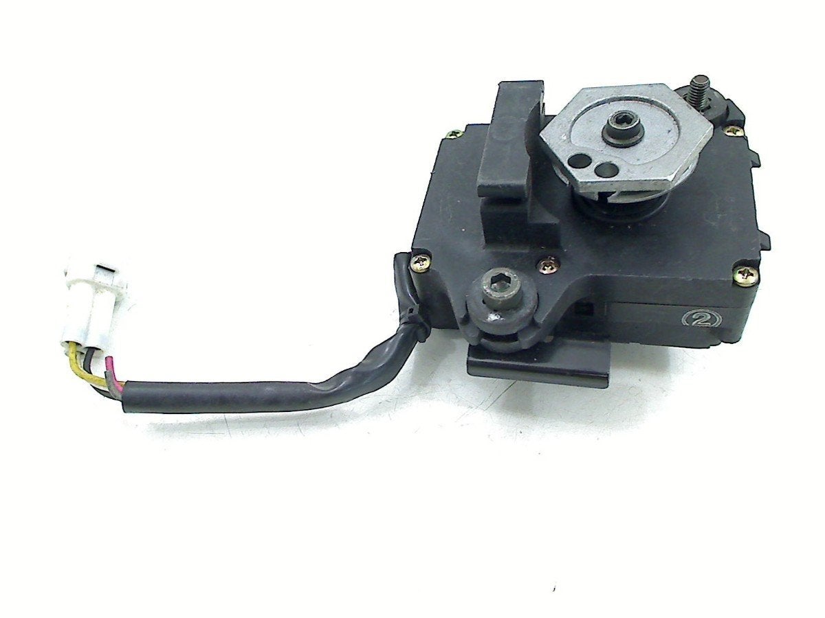 SERVO MOTEUR Suzuki GSX R 1000 2005-2006 (GSXR1000 K5 / K6), Dhr. S. di Majo, Utilisé, Info@cama-motorparts.nl, P.J. Troelstraweg 8 8
3144 CX  MAASSLUIS, NL