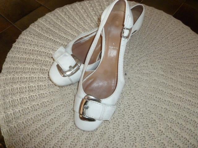dames pump van Voltan, maat 37.5, Kleding | Dames, Schoenen, Voltan, Ophalen of Verzenden, Zo goed als nieuw, Pumps
