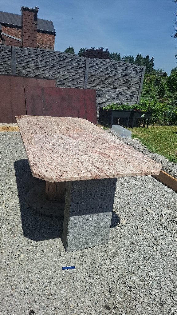 Grande table en vrai  marbre, Enlèvement