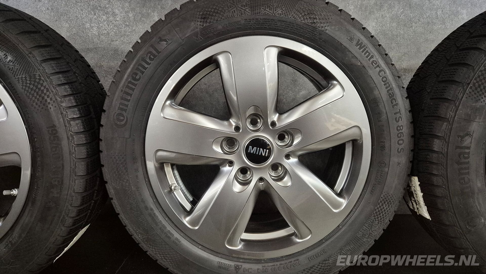 16 inch Mini velgen Cooper Clubman F54 F55 F56 winterbanden, Auto-onderdelen, Gebruikt, -, Banden en Velgen, 195 mm