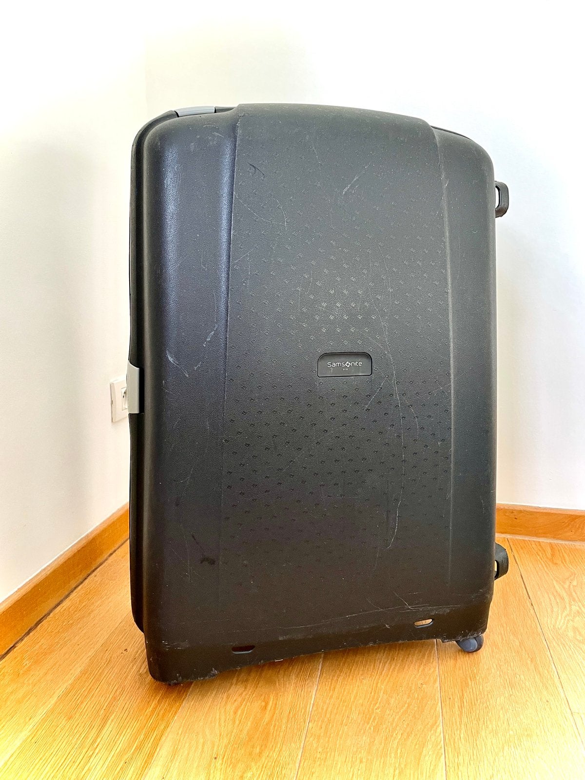 Essoreuse Samsonite Aeris 82 cm, 118 litres, 70 cm ou plus, Plastique dur, Enlèvement, 55 cm ou plus
