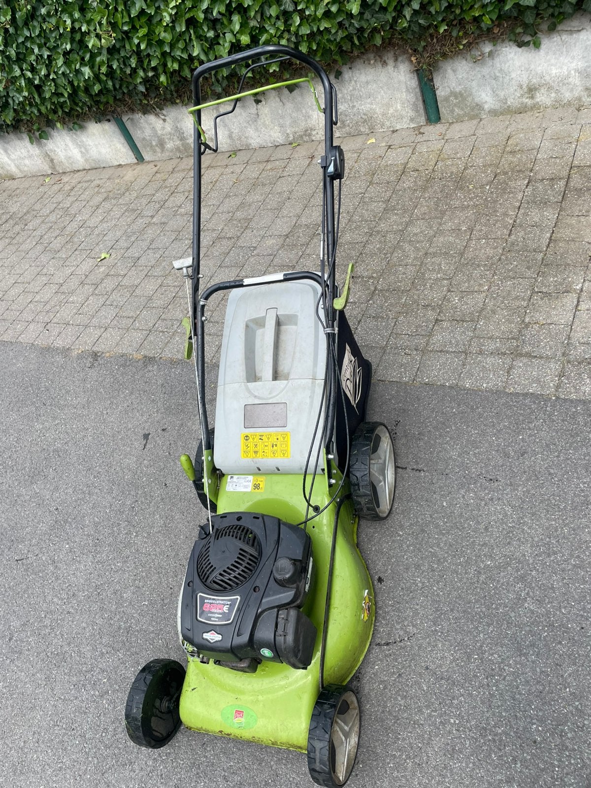 Grasmaaier, Ophalen, Zo goed als nieuw